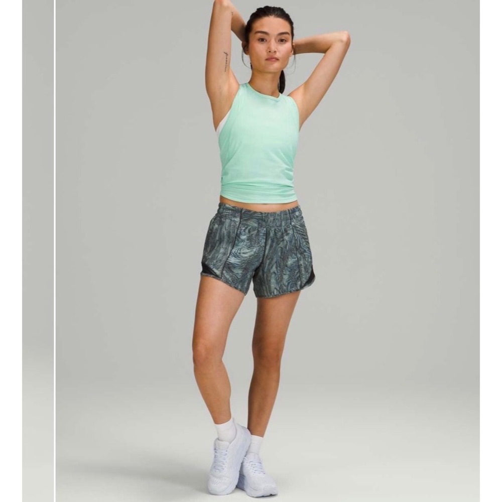 Lululemon Speed Up High Rise Short Size 8 - Picture 2 of 6